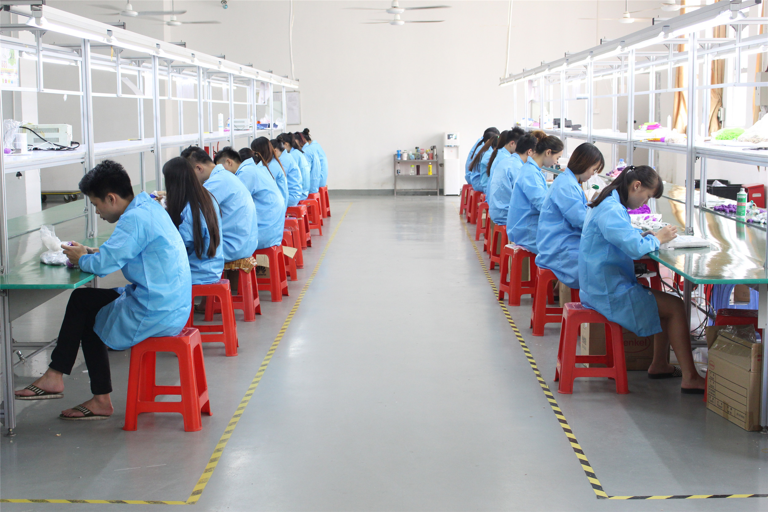 SHENZHEN SESKOM TECHNOLOGY CO.,LTD. línea de producción de fábrica