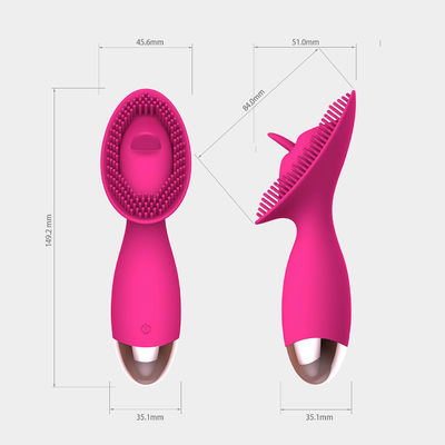 Lengua de Clitorial de las mujeres que lame el vibrador